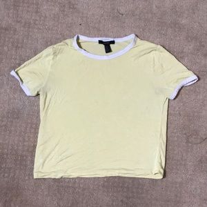 Selling a cool, in style shirt 💛💛